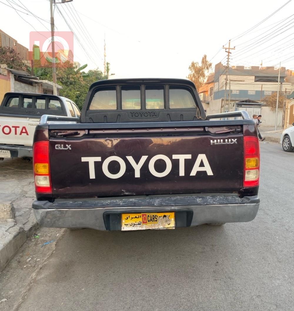 تويوتا هايلوكس